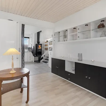3 Bedroom Lovely In بيت للعطل